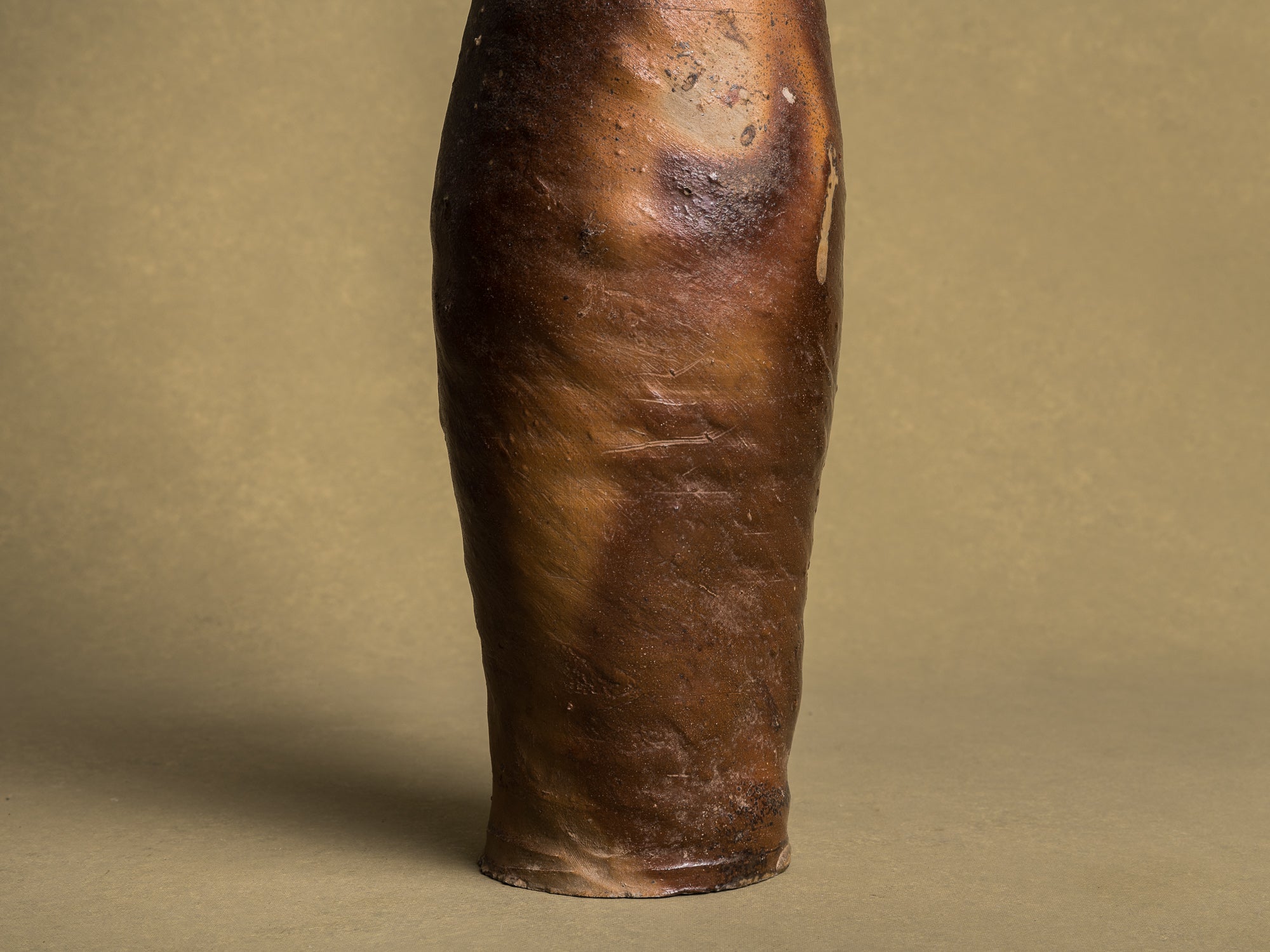 Mitate mono, paire de lampes "jambe de chien" en grès de Martincamp, France (XVIIIe / XIXe siècle)..Mitate mono, pair of "jambe de chien" table lamps in stoneware from Martincamp, France (18th / 19th century)