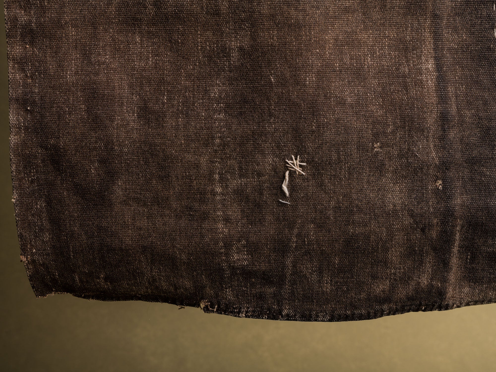 Mitate, sakabukuro, ancien fragment de sac à saké, Japon (fin d'époque Edo / début de l'ère Meiji)..Mitate, Sakabukuro, old fragment of sake bag, Japan (late Edo period / early Meiji period)