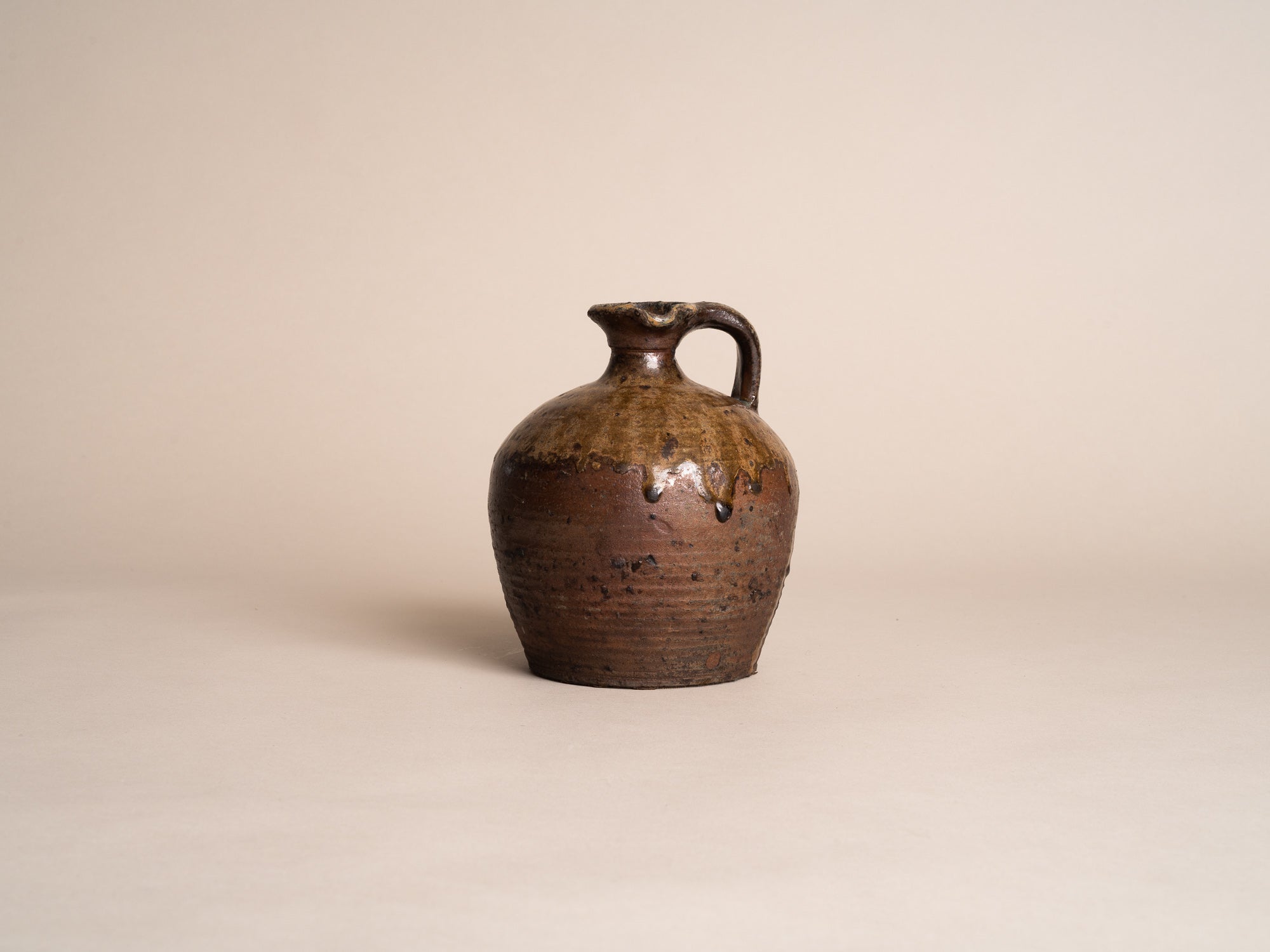 Ensemble de pots en grès de Puisaye, France (XVIIIe et XIXe siècles)..Set of stoneware folk pots by anonymous Puisaye potters, France (18th & 19th century)