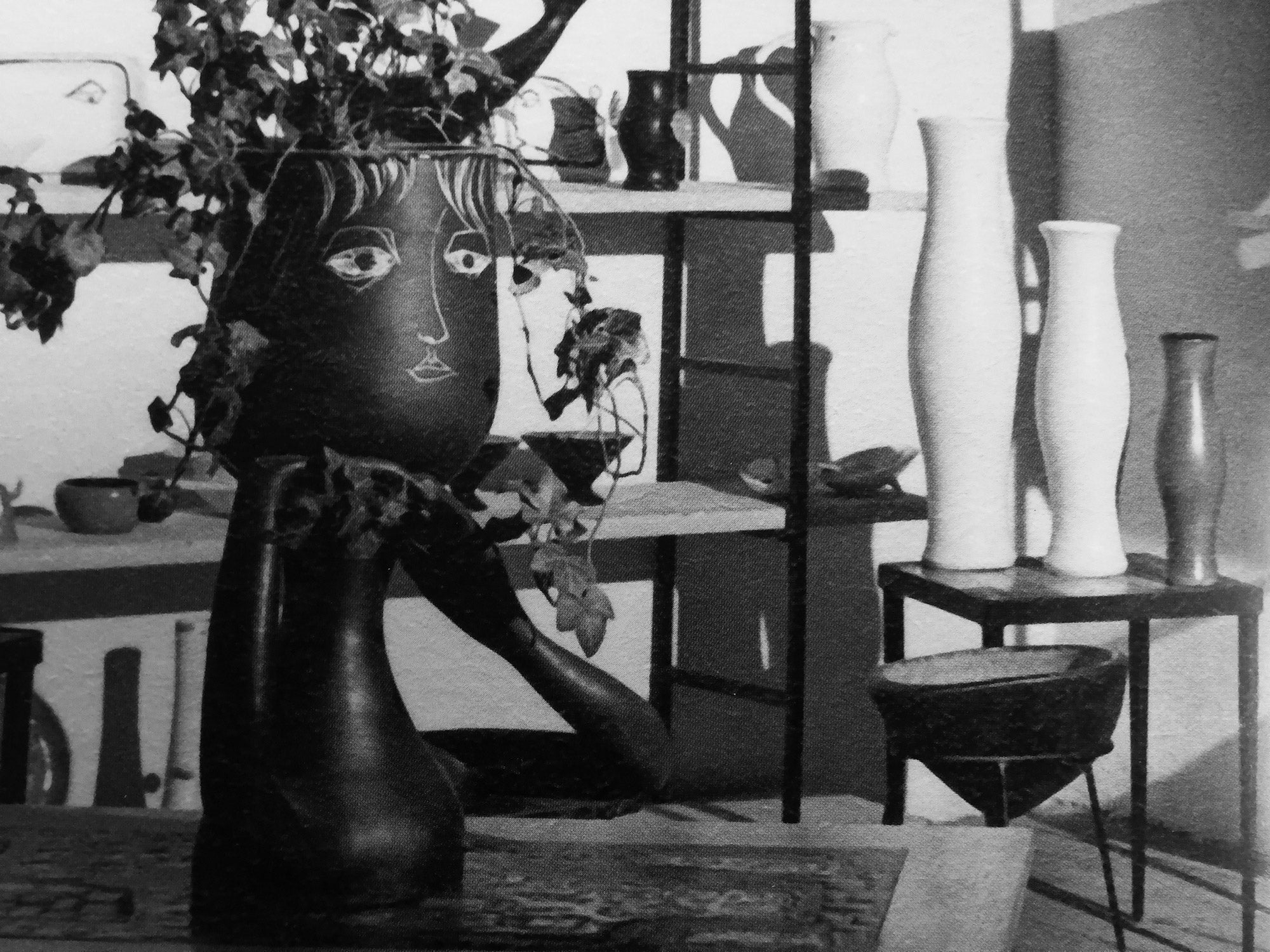 Grand vase de forme libre des frères Cloutier, France (1958)..Huge vase by Robert & Jean Cloutier, France (1958)