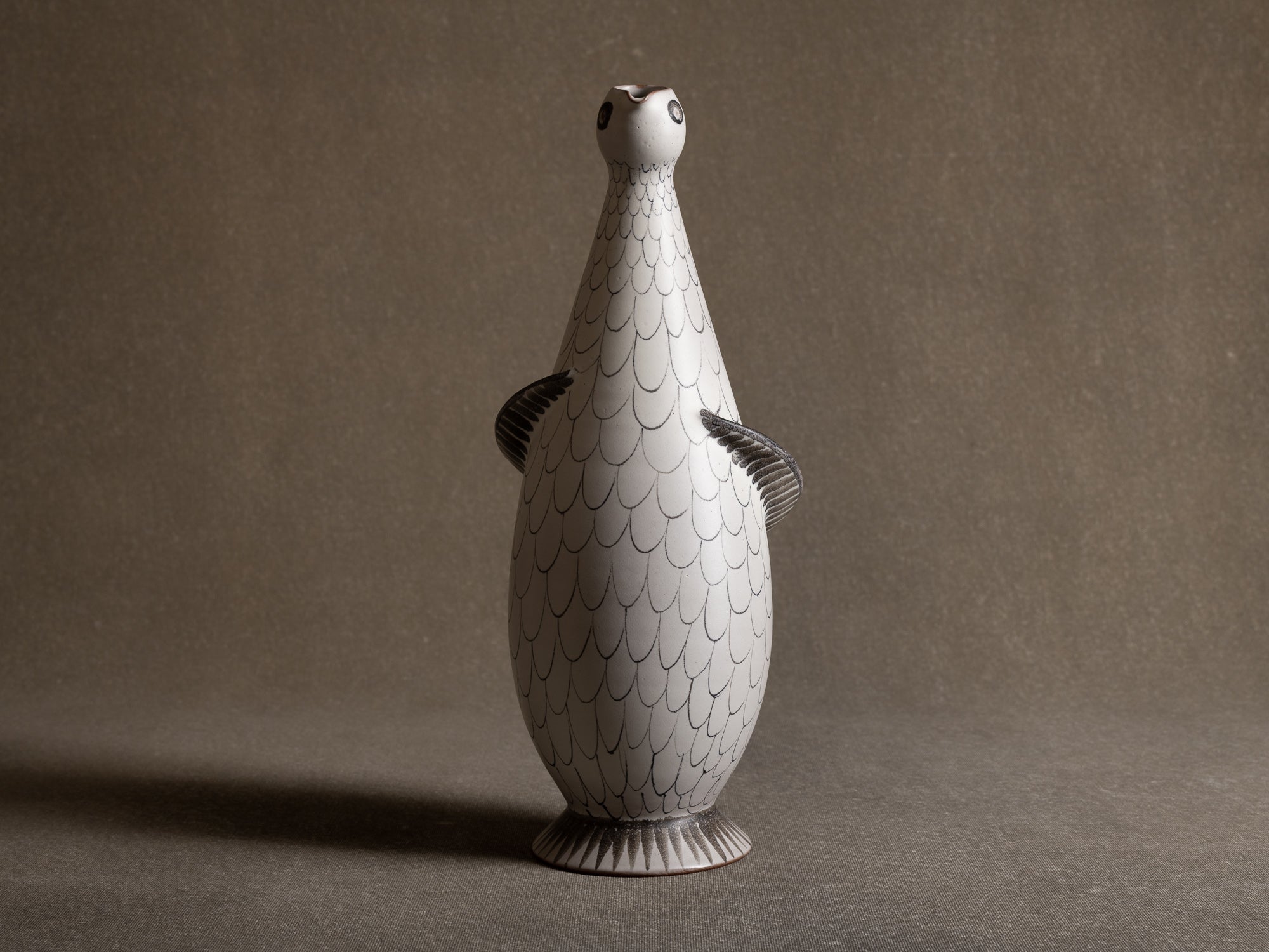 Vase-Sculpture oiseau en faïence par Maria Kohler pour Villeroy & Boch, Allemagne (années 1950)..Vase-Sculpture bird in earthenware by Maria Kohler for Villeroy & Boch, Germany (1950s)