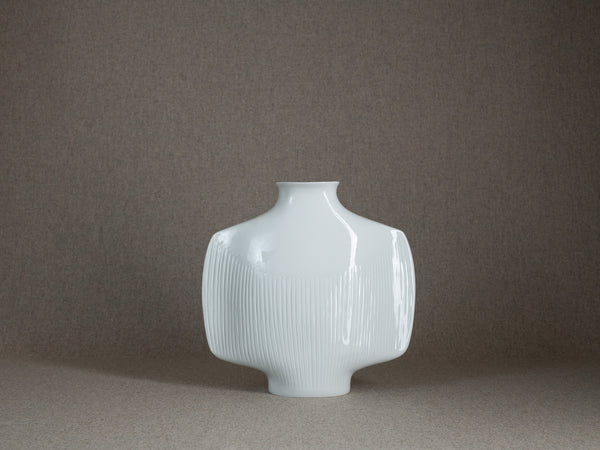 Vase en porcelaine d'Yves Mohy pour Virebent, France (vers 1969-70)..Porcelain vase by Yves Mohy for Virebent, France (circa 1969-70)