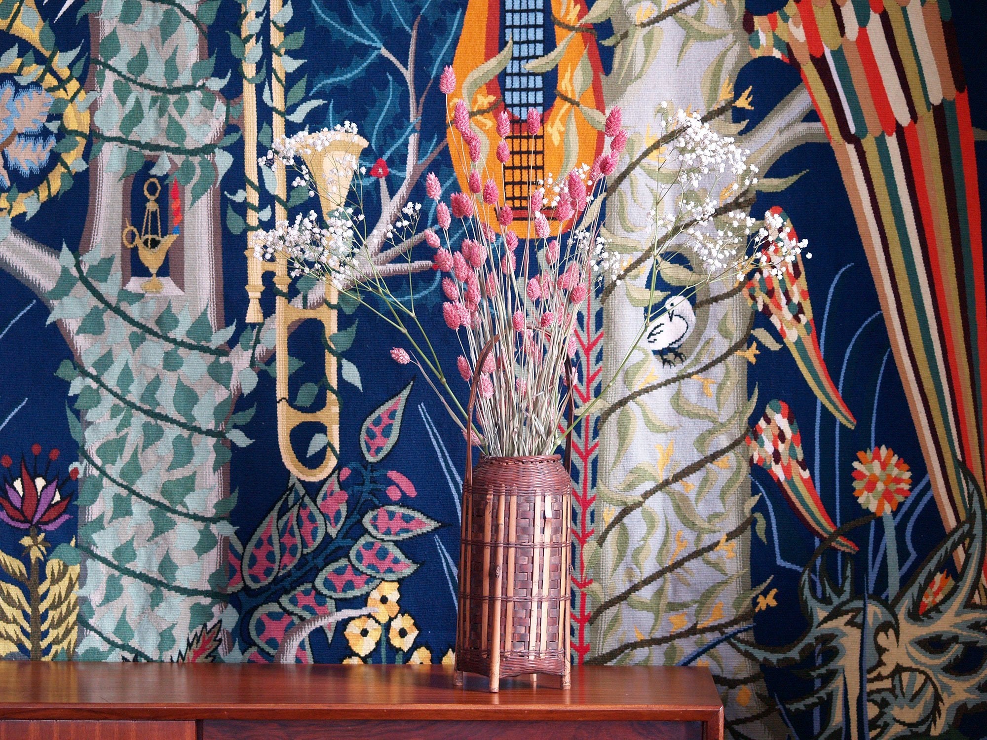 Hanakago, panier bicolore pour l'ikebana, Japon (Ère Taishō)..Hanakago Ikebana bamboo basket, Japan (Taishō era)